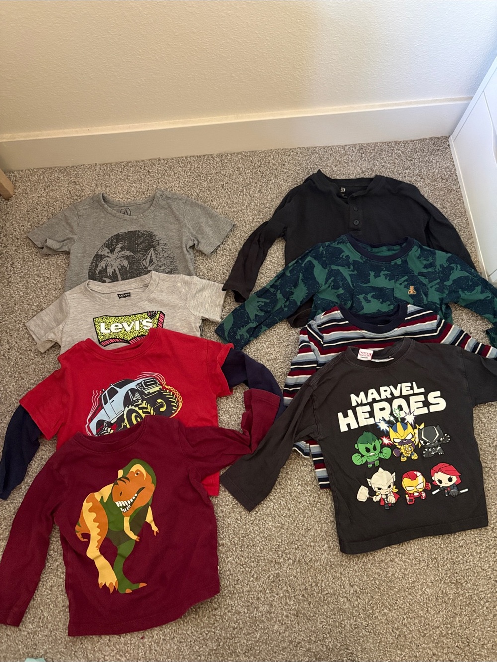 Kids T-shirt bundle - Zara, GAP, Levi’s. Size: 2 years 2T